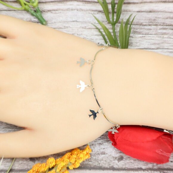 Trendy Bracelet for Girls & Women – Cute, Adjustable & Gift-Ready | MLCRC1929 - Picture 3 of 10